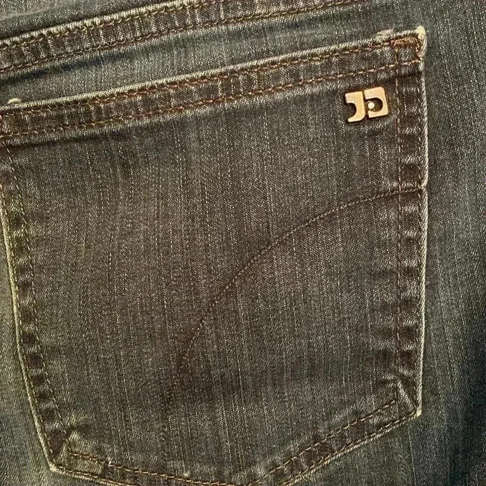 Joes jeans the icon boot cut - dark wash - great condition women size 31 - Picture 6 of 7